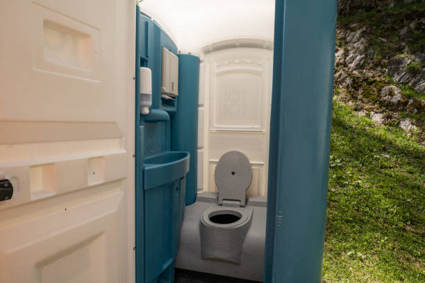 Portable Toilet Rental for Emergency Services in Bloomfield, NM